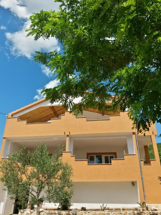 Apartments 4M Gornji Karin Εξωτερικό φωτογραφία