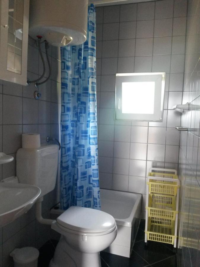 Apartments 4M Gornji Karin Εξωτερικό φωτογραφία