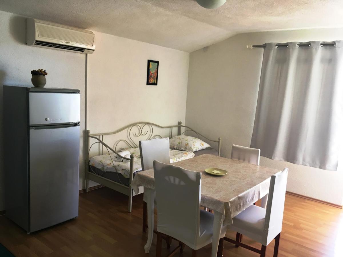 Apartments 4M Gornji Karin Εξωτερικό φωτογραφία
